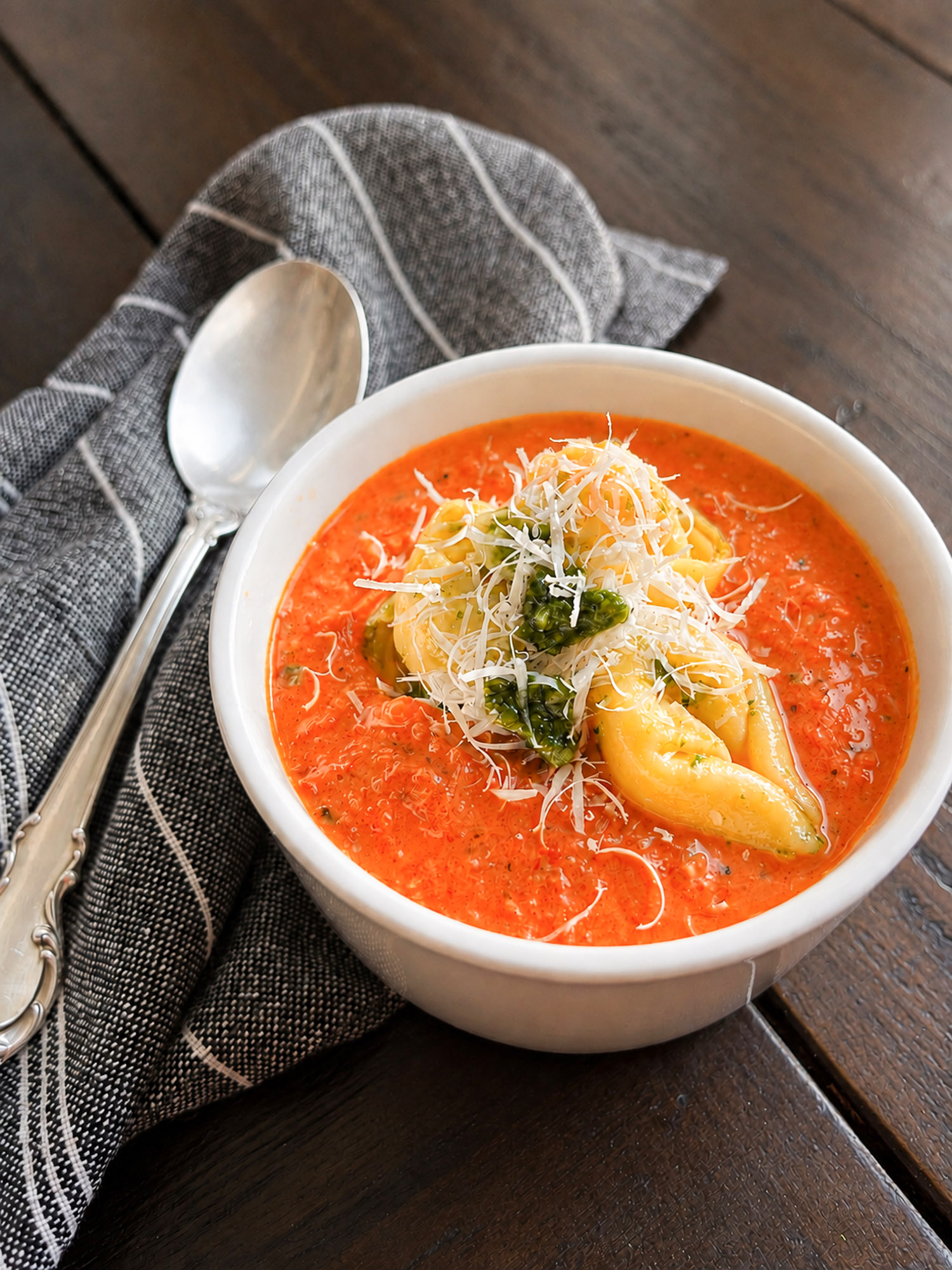 Creamy Tomato Tortellini Soup