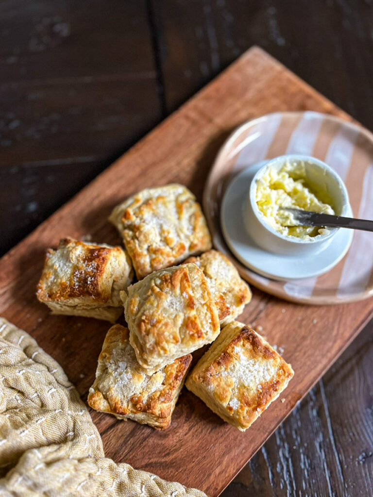 Mile High Flaky Biscuit Minis